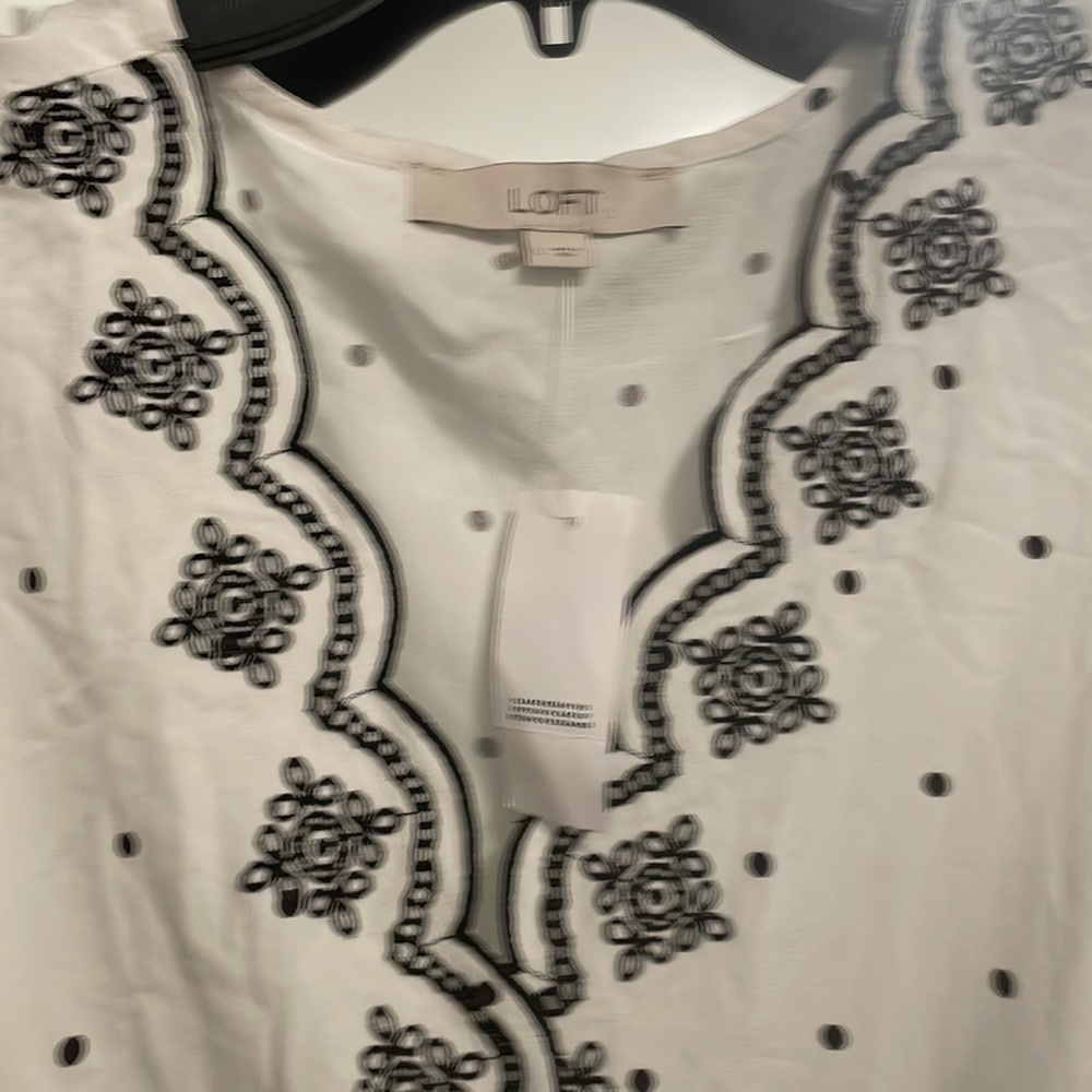 Loft top NWT - Picture 2 of 5